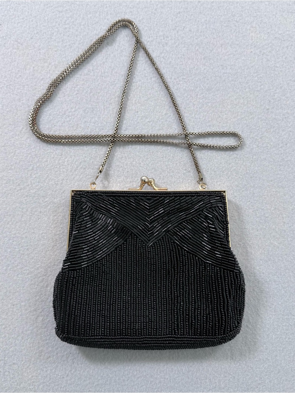 Vintage Magid Black Beaded Evening Bag Kiss Lock Clutch Chain